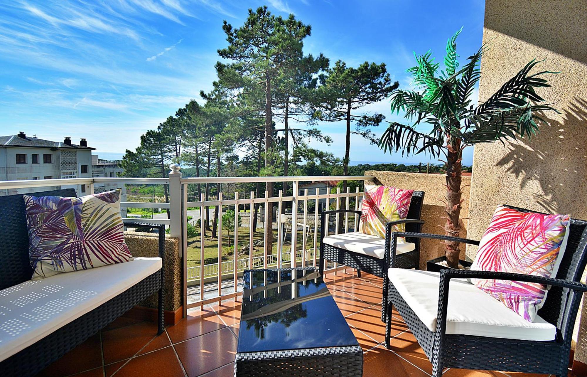 Galihost - Apartamento Con Vistas En Pedras Negras О Грове Екстериор снимка