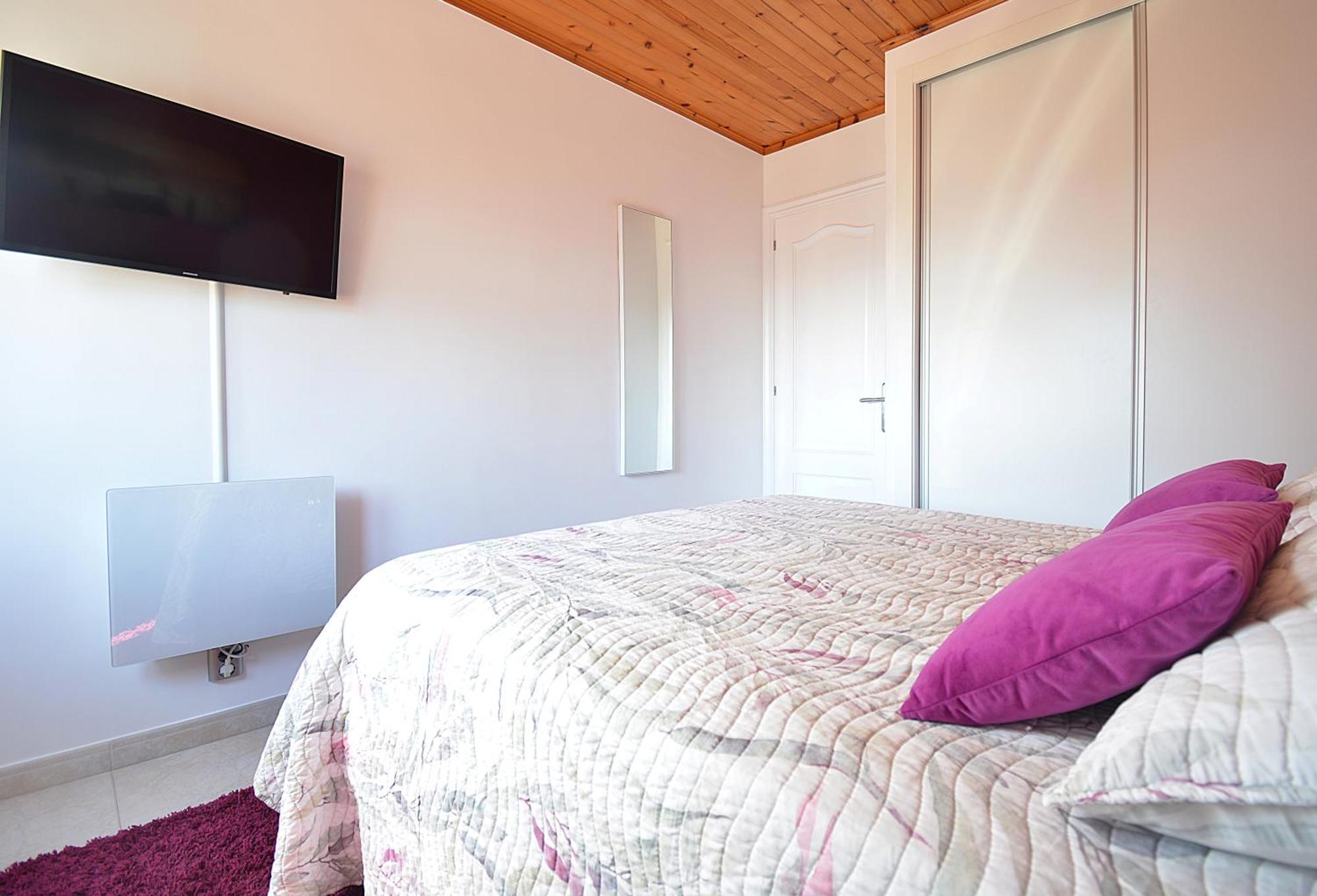 Galihost - Apartamento Con Vistas En Pedras Negras О Грове Екстериор снимка